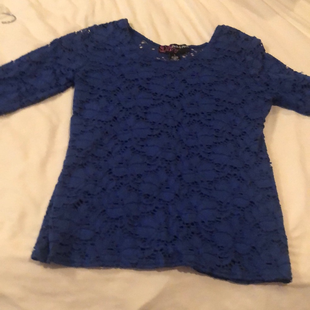 Peck & Peck blue lace top - size L